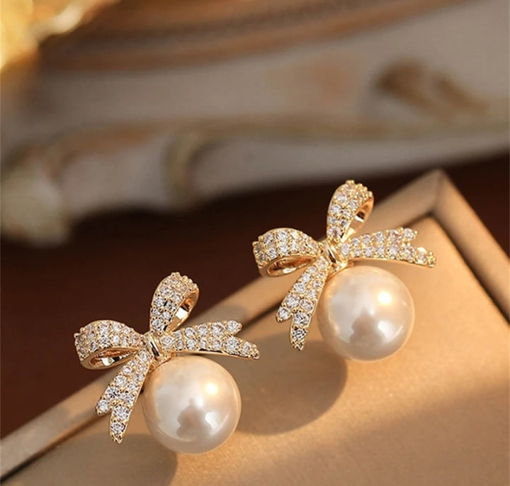 Sparkling Pearl Bow